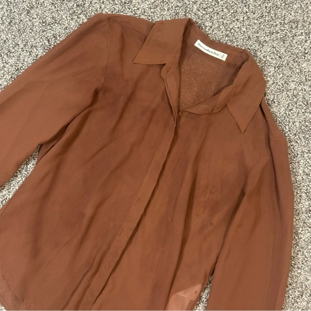 Abercrombie & Fitch Brown Crewneck Top - Picture 3 of 6
